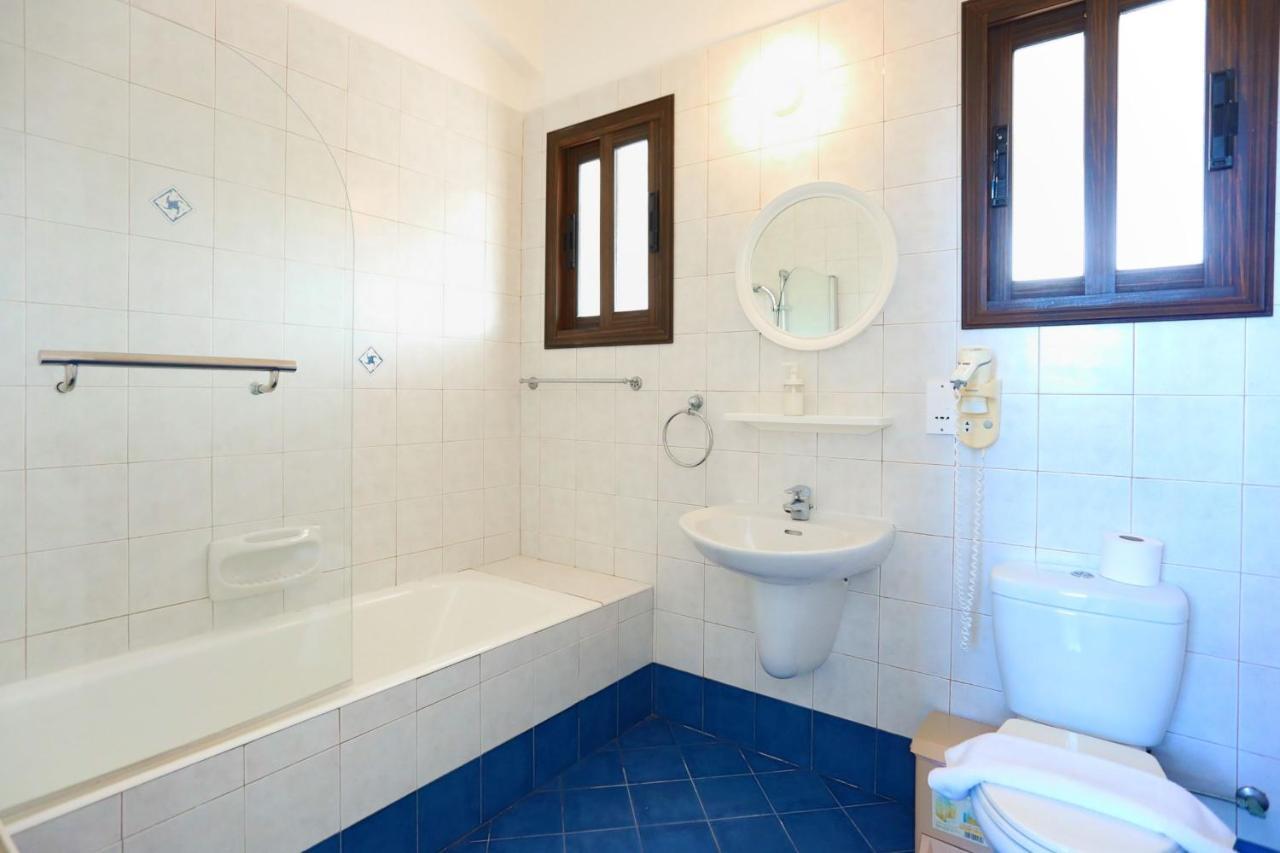 Villa Stavriella Latchi Extérieur photo